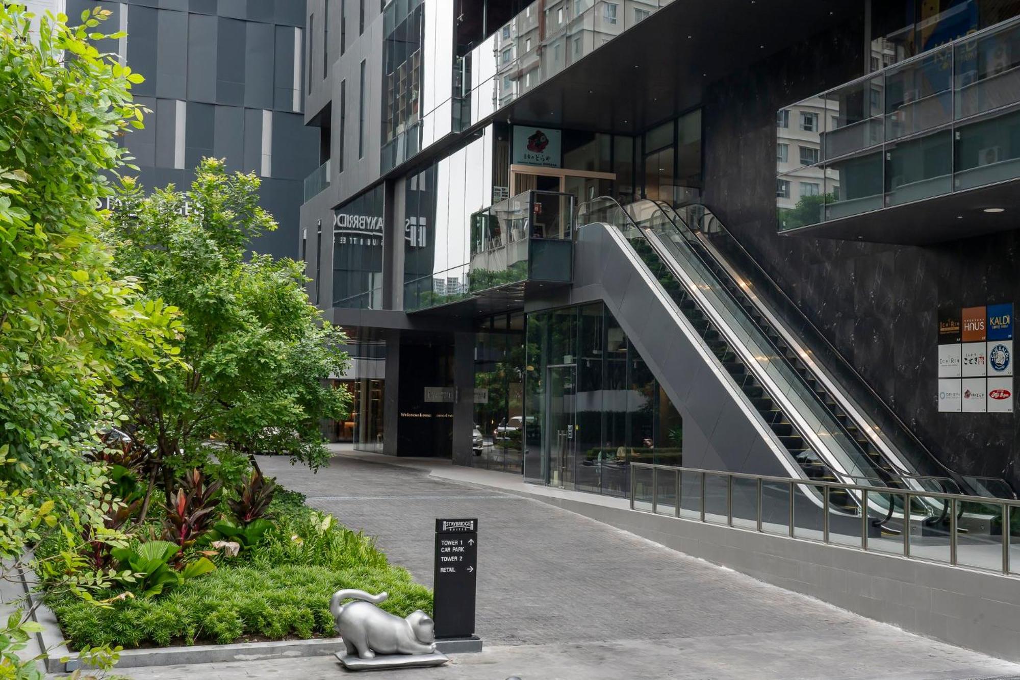 Staybridge Suites Bangkok Sukhumvit, An Ihg Hotel Exterior photo