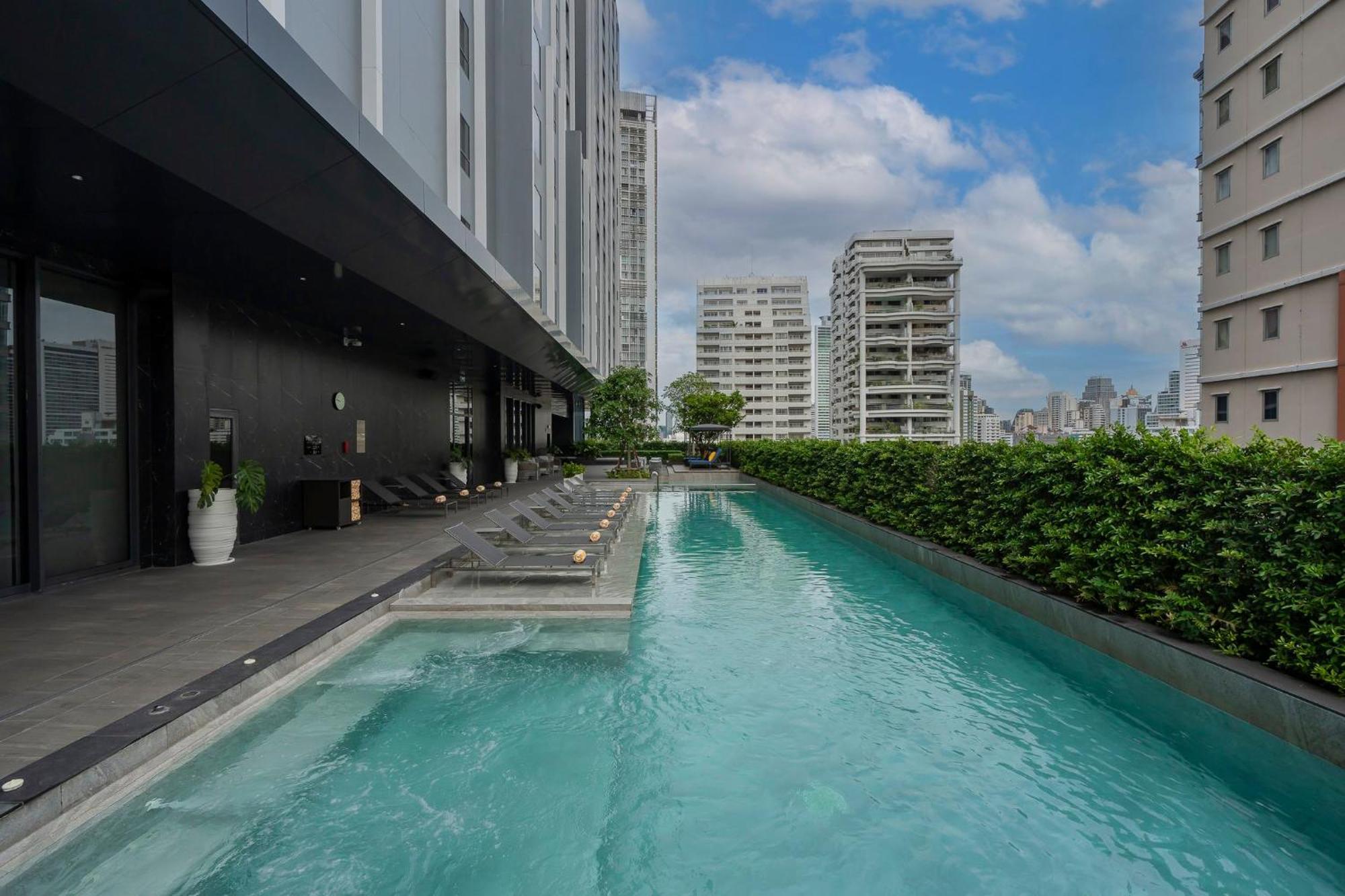 Staybridge Suites Bangkok Sukhumvit, An Ihg Hotel Exterior photo