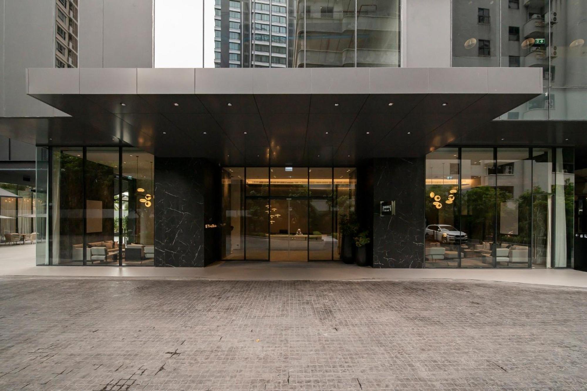 Staybridge Suites Bangkok Sukhumvit, An Ihg Hotel Exterior photo