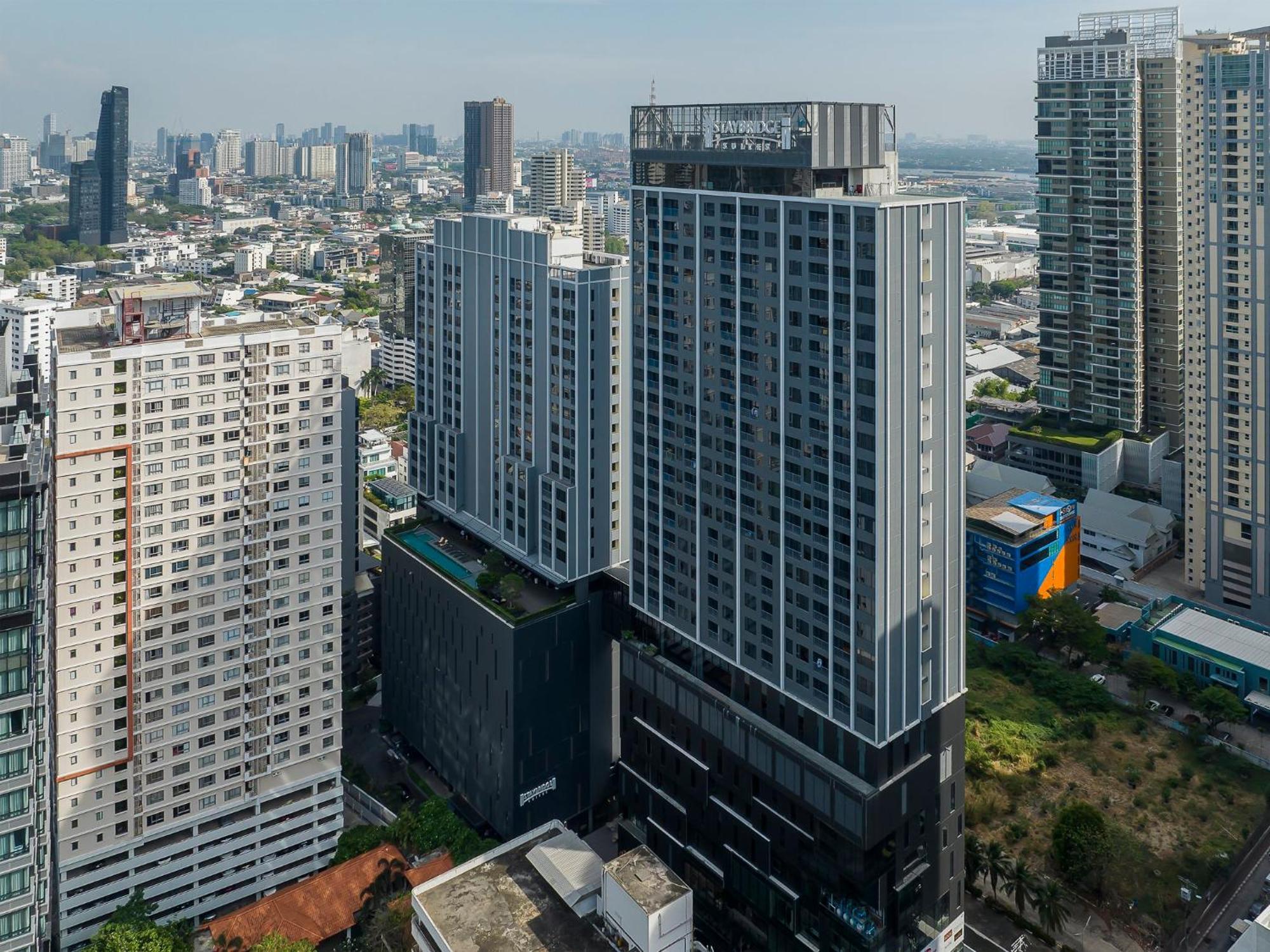 Staybridge Suites Bangkok Sukhumvit, An Ihg Hotel Exterior photo